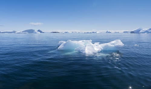 Calentamiento Global: La Antártida y Groenlandia se derriten 6 veces más rápido que en los 90