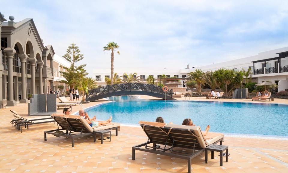 Sensitur PRO Fuerteventura apuesta por un turismo sostenible junto a Coral Hotels